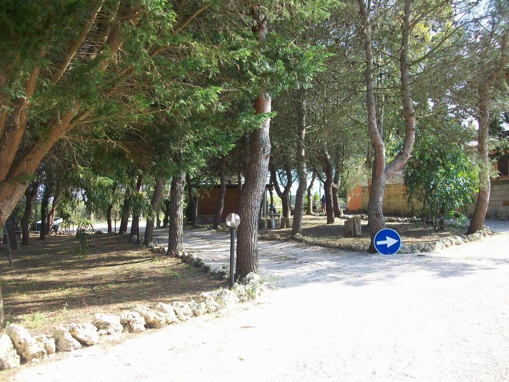 Appartamenti Turistici Aprile Antonio Luigi Borgagne Buitenkant foto